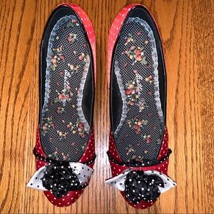 Bettie Page Red Polka Dot Shoes sz 7